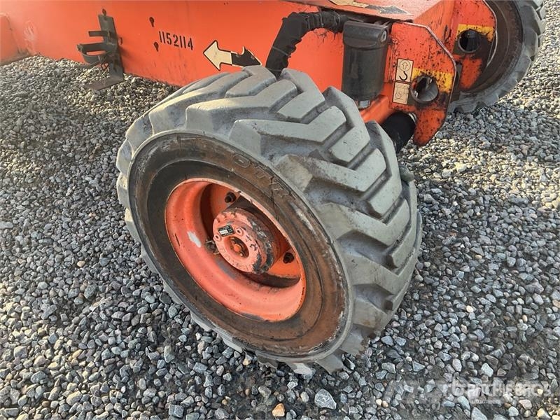 JLG 450AJ 4WD Diesel Articulating Boom Lift (Inoperabl Kuukulkijat