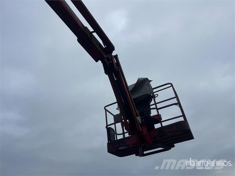 JLG 450AJ 4WD Diesel Articulating Boom Lift (Inoperabl 曲臂高空作業車