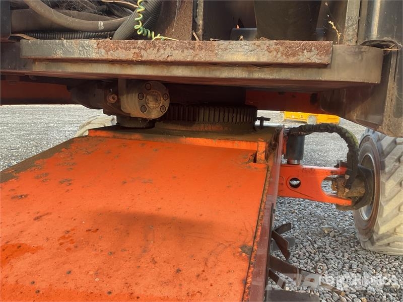 JLG 450AJ 4WD Diesel Articulating Boom Lift Knikarmhoogwerkers