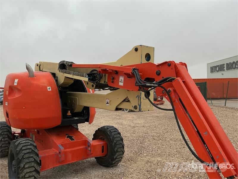 JLG 450AJ 4WD Diesel Articulating Boom Lift ブームリフト 屈伸型