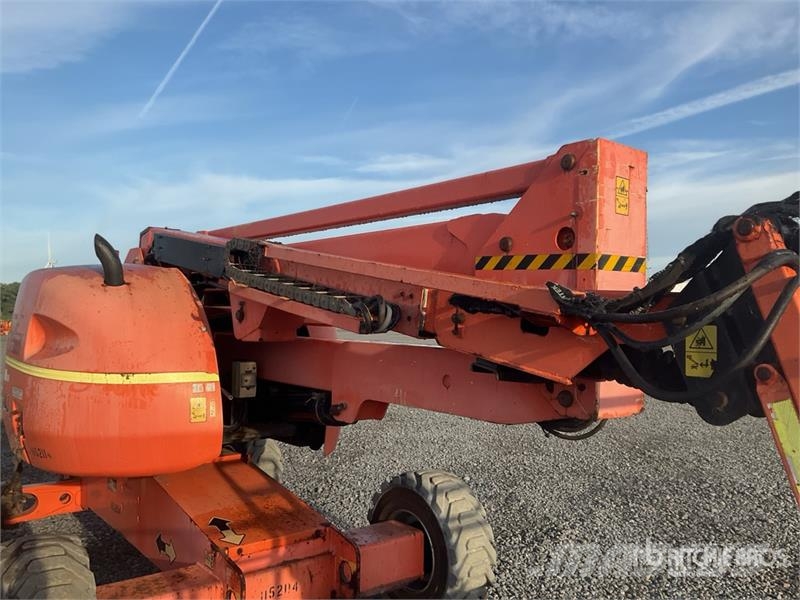 JLG 450AJ 4WD Diesel Articulating Boom Lift (Inoperabl Kuukulkijat