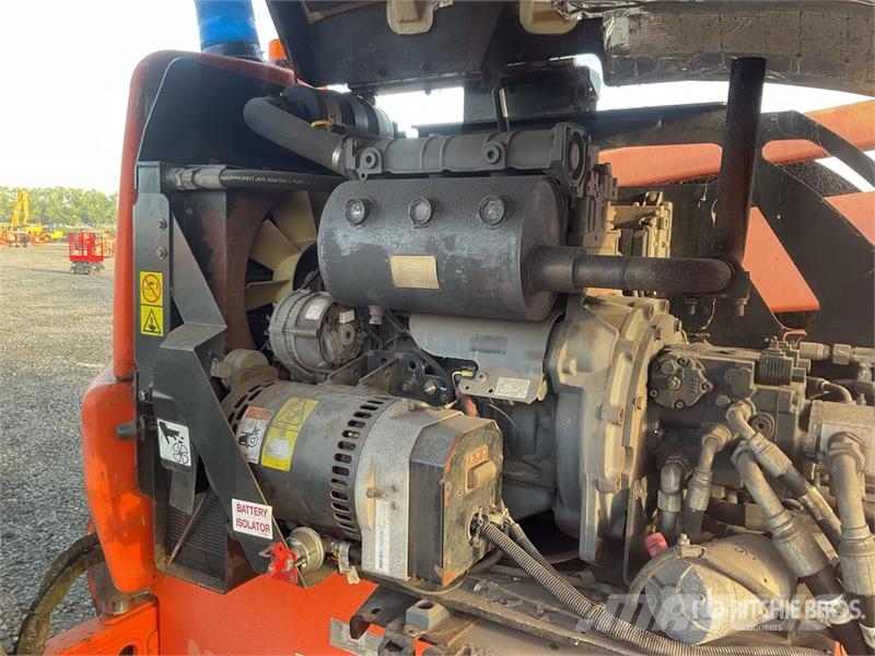 JLG 450AJ 4WD Diesel Articulating Boom Lift Knikarmhoogwerkers