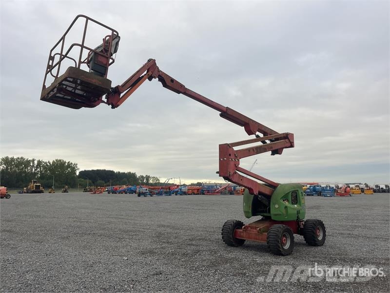 JLG 450AJ 4WD Diesel Articulating Boom Lift (Inoperabl 曲臂高空作業車