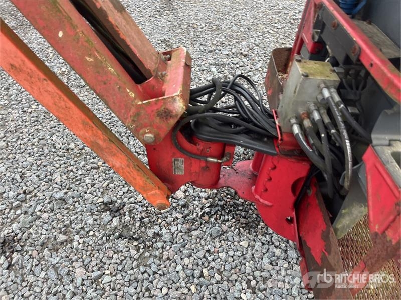 JLG 450AJ 4WD Diesel Articulating Boom Lift (Inoperabl 曲臂高空作業車