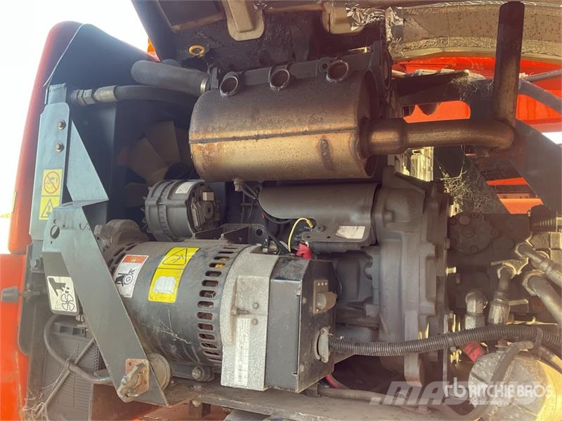 JLG 450AJ 4WD Diesel Articulating Boom Lift (Inoperabl Kuukulkijat