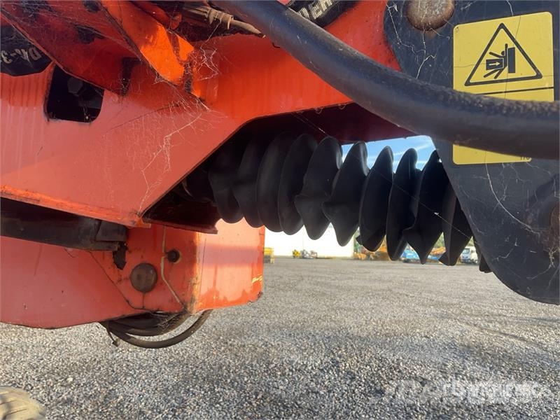 JLG 450AJ 4WD Diesel Articulating Boom Lift (Inoperabl Kuukulkijat