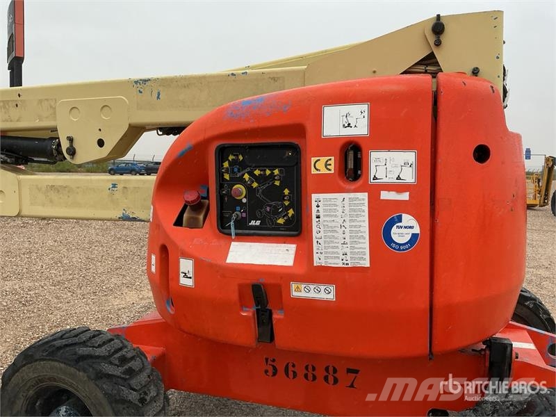 JLG 450AJ 4WD Diesel Articulating Boom Lift ブームリフト 屈伸型