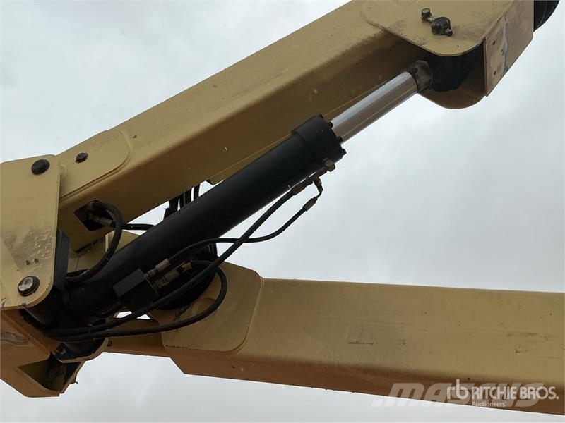 JLG 450AJ 4WD Diesel Articulating Boom Lift ブームリフト 屈伸型