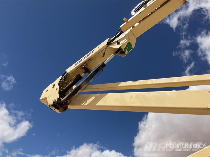 JLG 450AJ 4WD Diesel Articulating Boom Lift Knikarmhoogwerkers