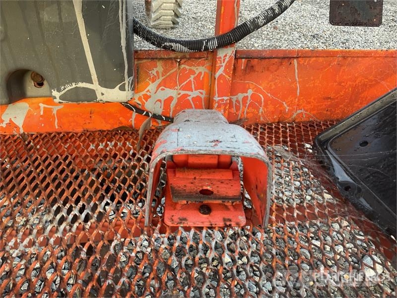 JLG 450AJ 4WD Diesel Articulating Boom Lift Knikarmhoogwerkers