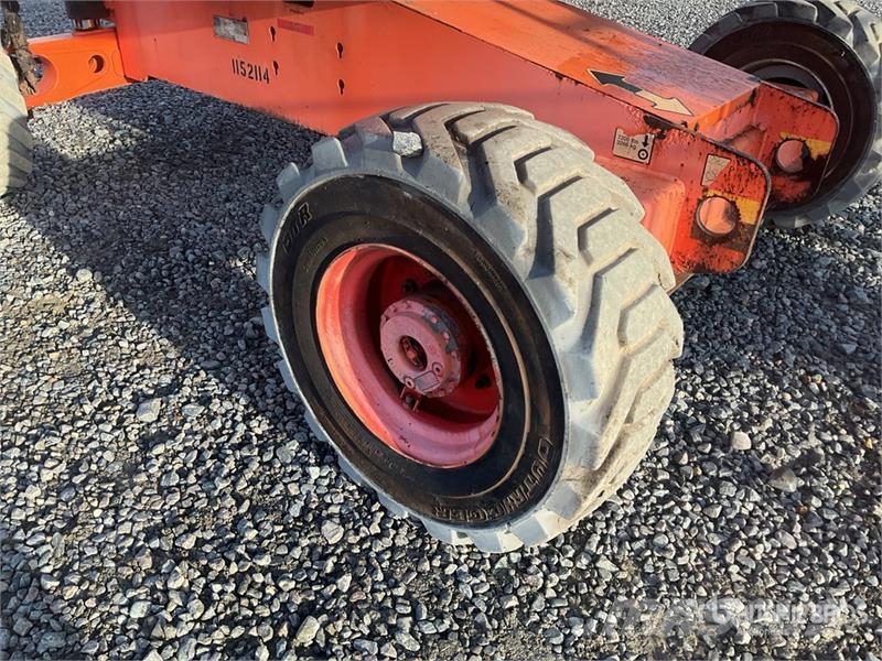 JLG 450AJ 4WD Diesel Articulating Boom Lift (Inoperabl Kuukulkijat