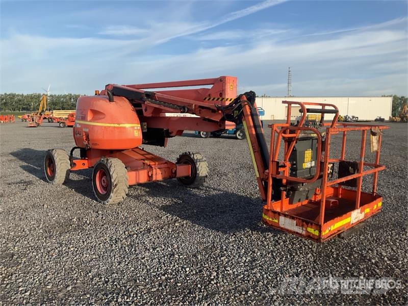 JLG 450AJ 4WD Diesel Articulating Boom Lift (Inoperabl Kuukulkijat