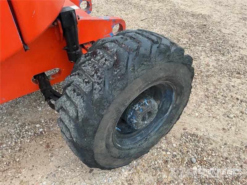 JLG 450AJ 4WD Diesel Articulating Boom Lift ブームリフト 屈伸型