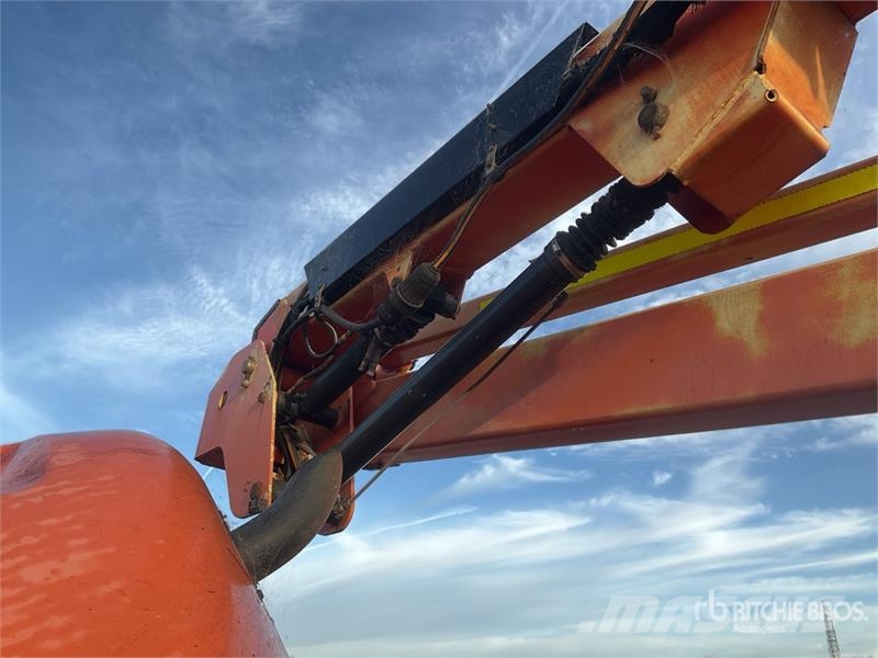 JLG 450AJ 4WD Diesel Articulating Boom Lift Knikarmhoogwerkers