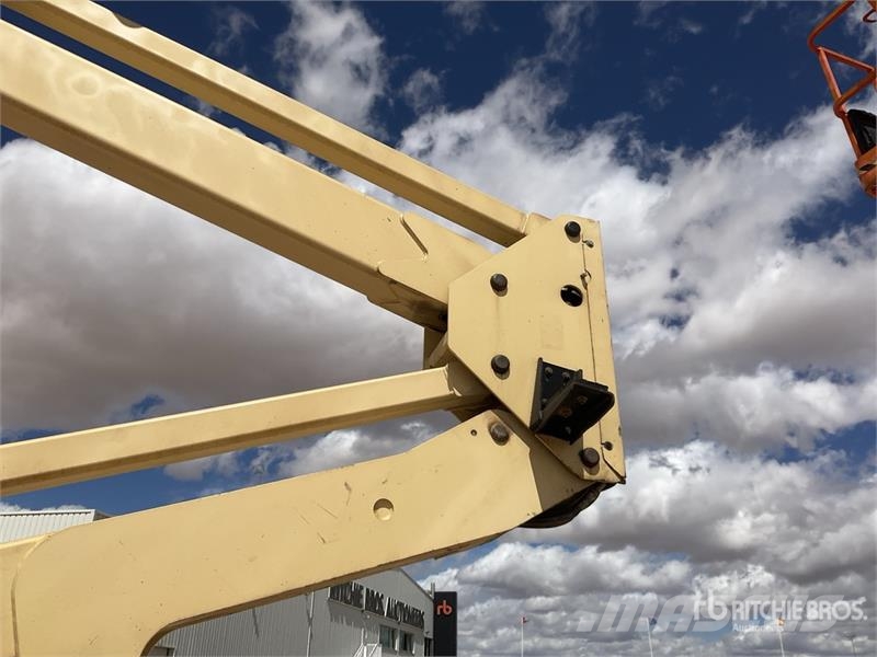 JLG 450AJ 4WD Diesel Articulating Boom Lift Knikarmhoogwerkers