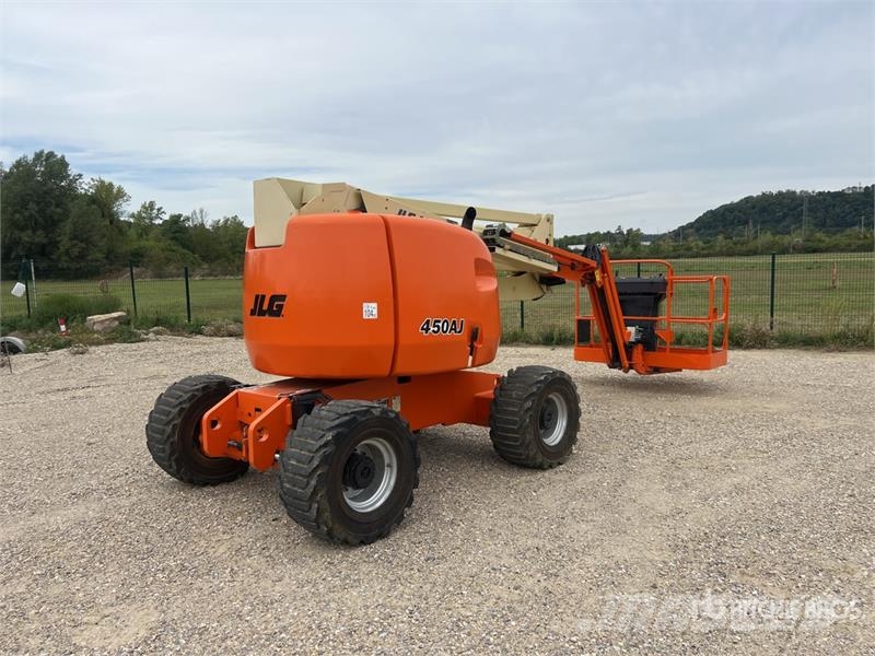JLG 450AJ 4WD Diesel Nacelle Articulee Articulating Bo رافعات سلة مفصلية