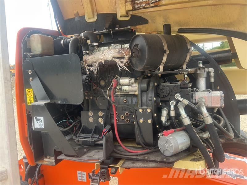 JLG 450AJ 4WD Diesel Nacelle Articulee Articulating Bo رافعات سلة مفصلية