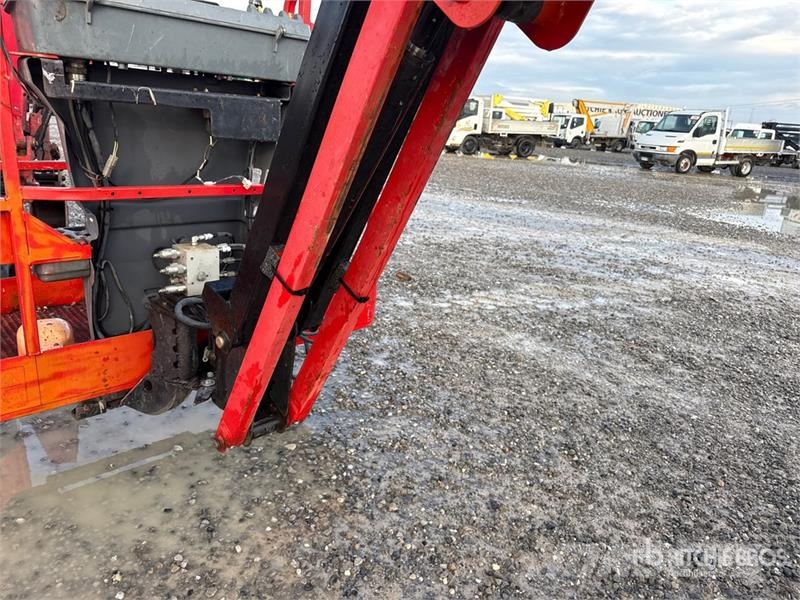 JLG 450AJ Diesel Articulating Boom Lift (Inoperable) Nacele cu brat articulat