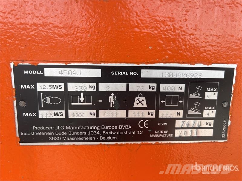 JLG 450AJ Series II 4WD Diesel Nacelle Articulee Artic Kloubové plošiny