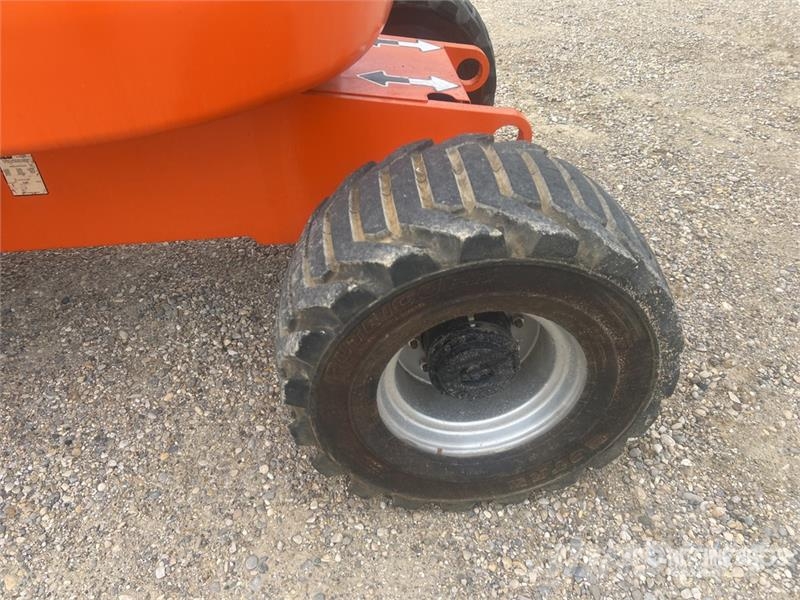 JLG 450AJ Series II 4WD Diesel Nacelle Articulee Artic Kloubové plošiny