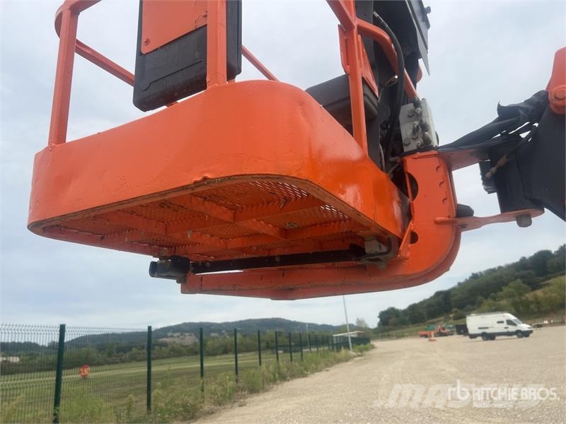 JLG 450AJ Series II 4WD Diesel Nacelle Articulee Artic Kloubové plošiny