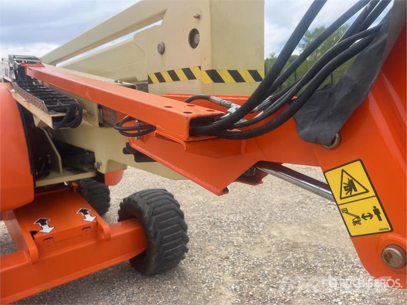 JLG 450AJ Series II 4WD Diesel Nacelle Articulee Artic Kloubové plošiny