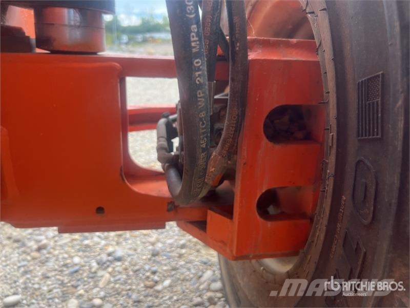 JLG 450AJ Series II 4WD Diesel Nacelle Articulee Artic Kloubové plošiny