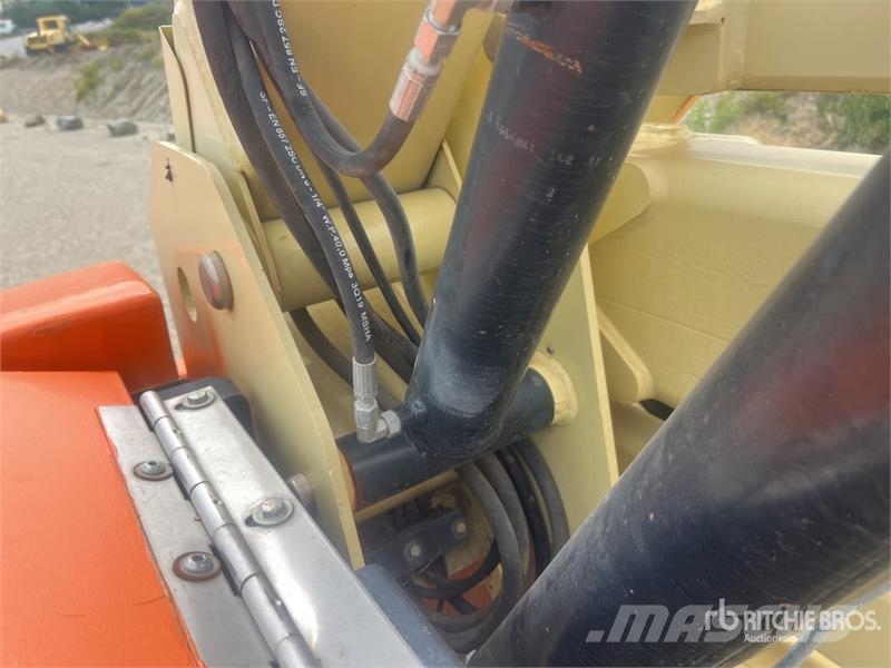 JLG 450AJ Series II 4WD Diesel Nacelle Articulee Artic Kloubové plošiny
