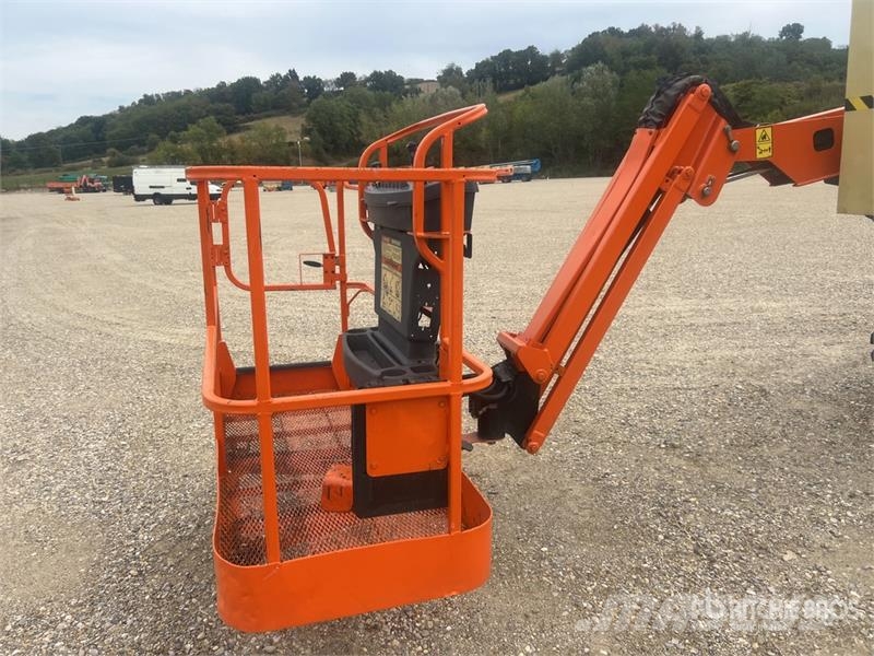 JLG 450AJ Series II 4WD Diesel Nacelle Articulee Artic Kloubové plošiny
