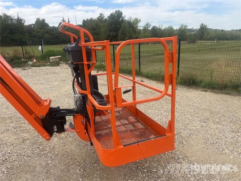 JLG 450AJ Series II 4WD Diesel Nacelle Articulee Artic Kloubové plošiny