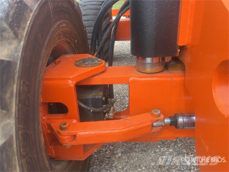 JLG 450AJ Series II 4WD Diesel Nacelle Articulee Artic Kloubové plošiny