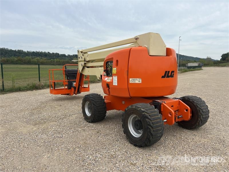 JLG 450AJ Series II 4WD Diesel Nacelle Articulee Artic Kloubové plošiny