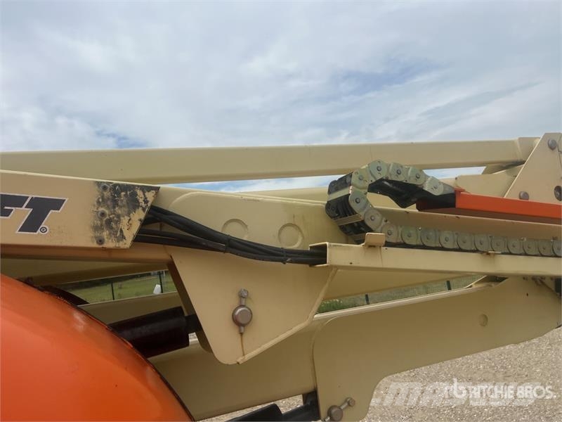 JLG 450AJ Series II 4WD Diesel Nacelle Articulee Artic Kloubové plošiny