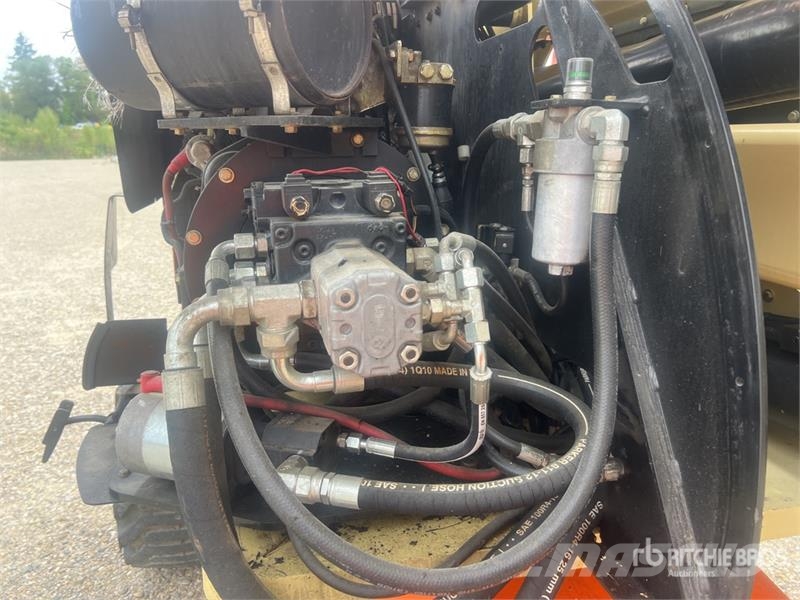 JLG 450AJ Series II 4WD Diesel Nacelle Articulee Artic Kloubové plošiny