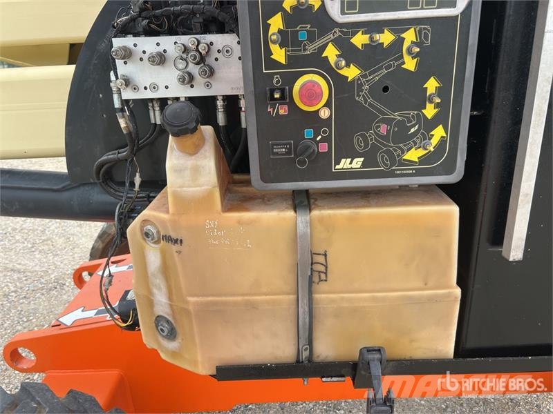 JLG 450AJ Series II 4WD Diesel Nacelle Articulee Artic Kloubové plošiny