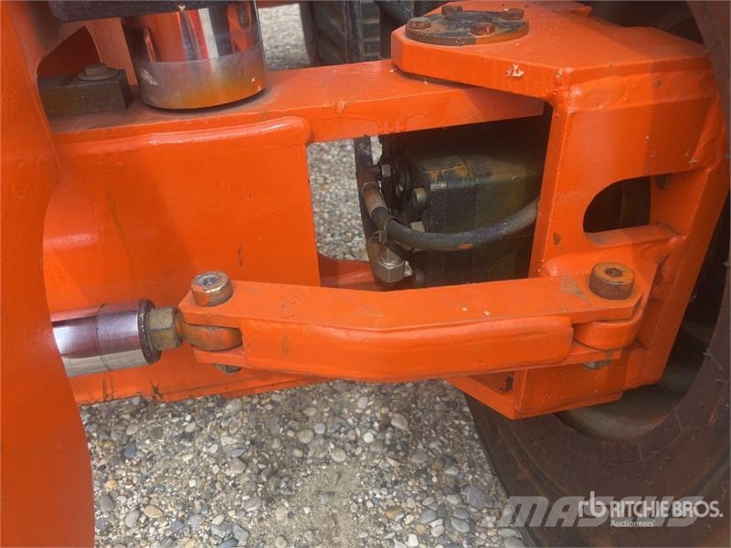 JLG 450AJ Series II 4WD Diesel Nacelle Articulee Artic Kloubové plošiny