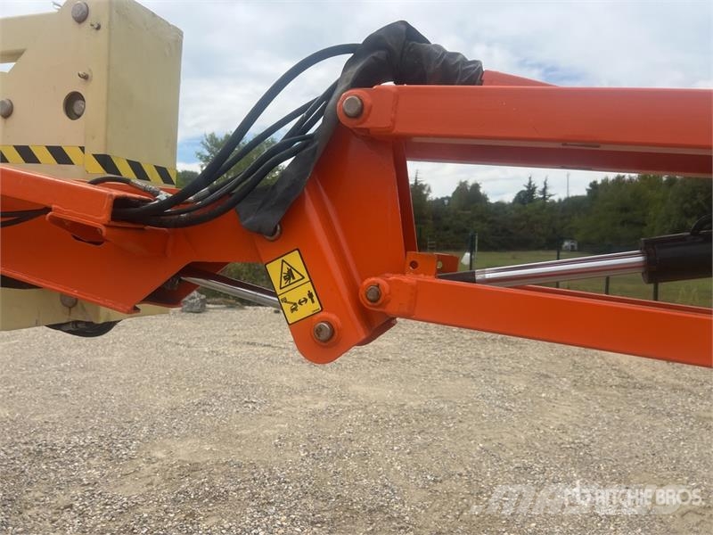 JLG 450AJ Series II 4WD Diesel Nacelle Articulee Artic Kloubové plošiny
