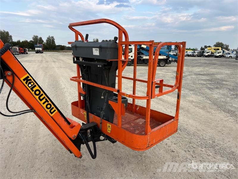 JLG 450AJ Series II Electric Articulating Boom Lift Zglobne dvižne ploščadi