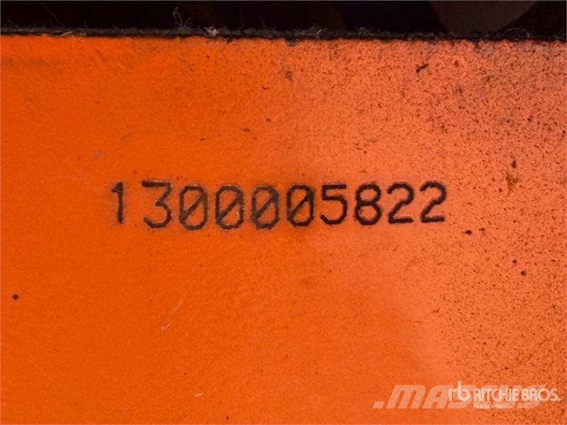 JLG 450AJ Series ll Karos emelők