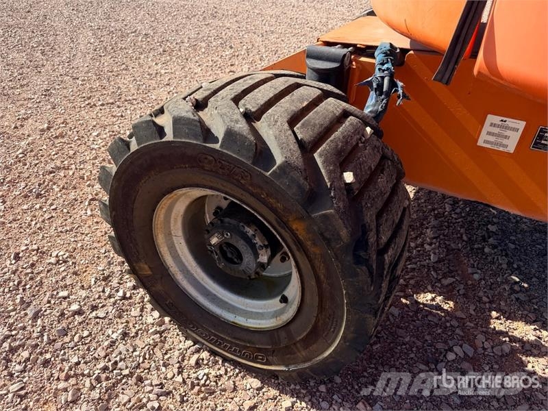 JLG 450AJ Series ll Karos emelők
