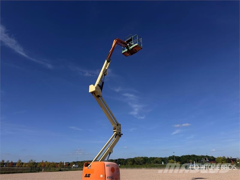 JLG 450AJ Series ll Karos emelők