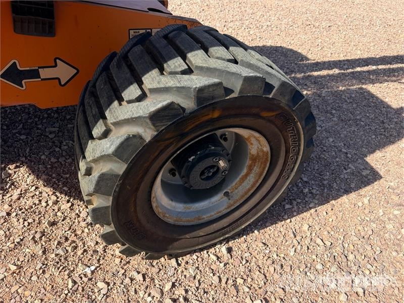 JLG 450AJ Series ll Karos emelők
