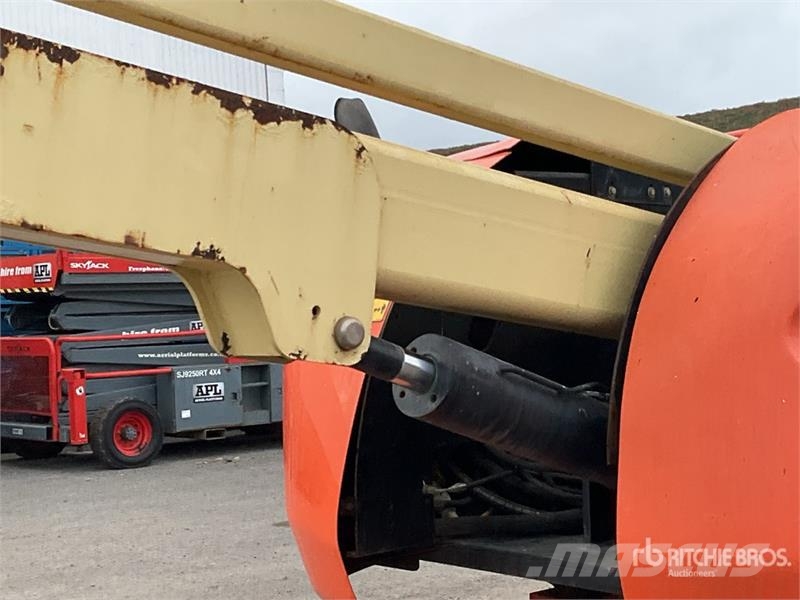 JLG 450AJ Series ll 4WD Diesel Articulating Boom Lift Iseliikuvad poomtõstukid