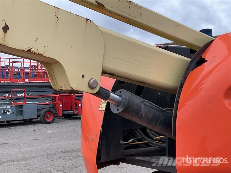JLG 450AJ Series ll 4WD Diesel Articulating Boom Lift Strēles pacēlāji