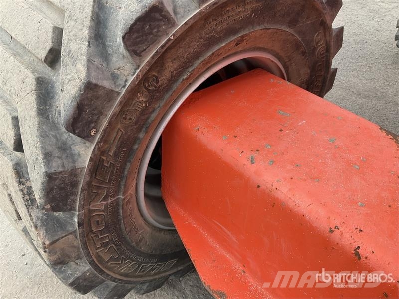 JLG 450AJ Series ll 4WD Diesel Articulating Boom Lift Iseliikuvad poomtõstukid