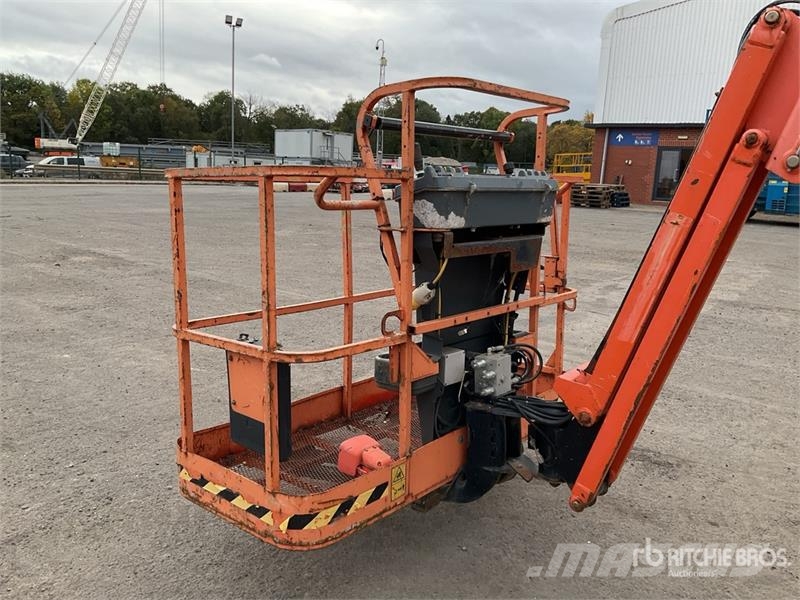 JLG 450AJ Series ll 4WD Diesel Articulating Boom Lift Strēles pacēlāji