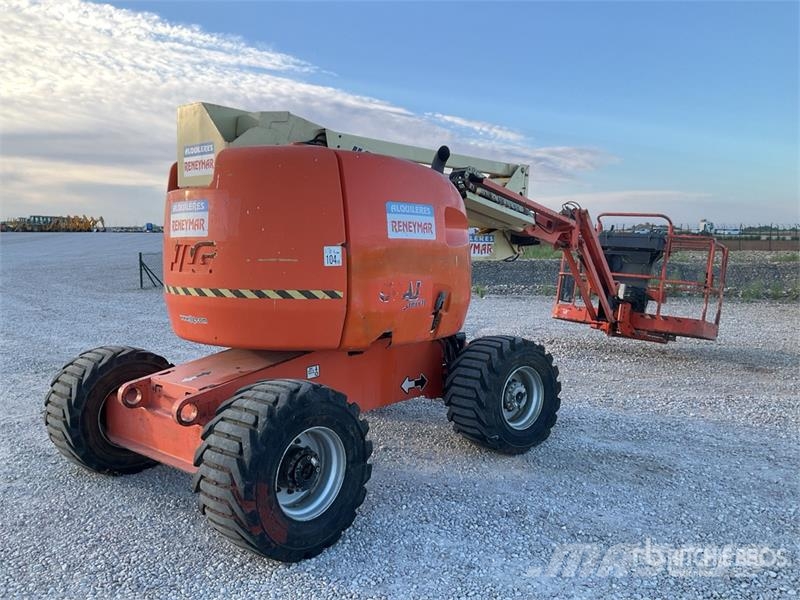 JLG 450AJ Series ll 4WD Diesel Articulating Boom Lift Knikarmhoogwerkers