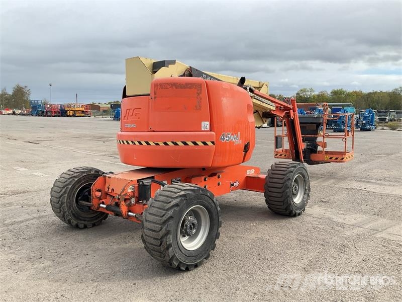 JLG 450AJ Series ll 4WD Diesel Articulating Boom Lift Iseliikuvad poomtõstukid