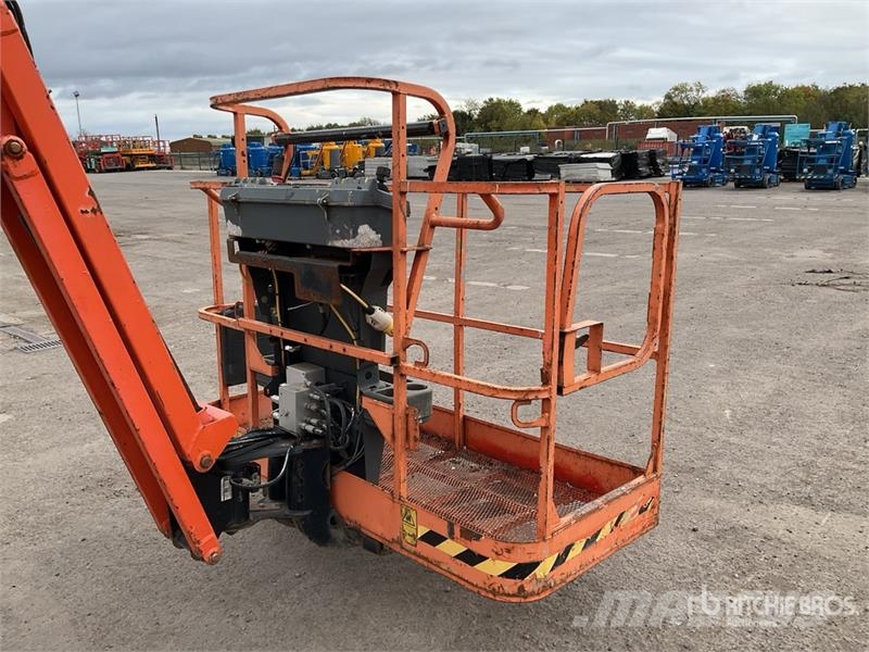 JLG 450AJ Series ll 4WD Diesel Articulating Boom Lift Strēles pacēlāji