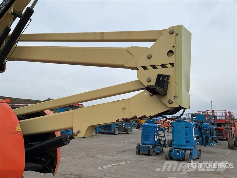 JLG 450AJ Series ll 4WD Diesel Articulating Boom Lift Iseliikuvad poomtõstukid